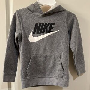 Boy's Nike Sportswear Fleece Pullover Sweatshirt Crew Hoodie Both Size 5/6